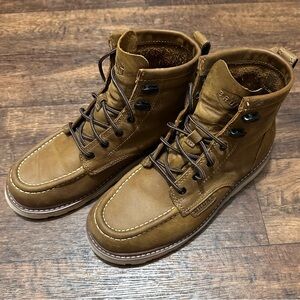 Brunt boots size 8. Slightly used, nearly new.